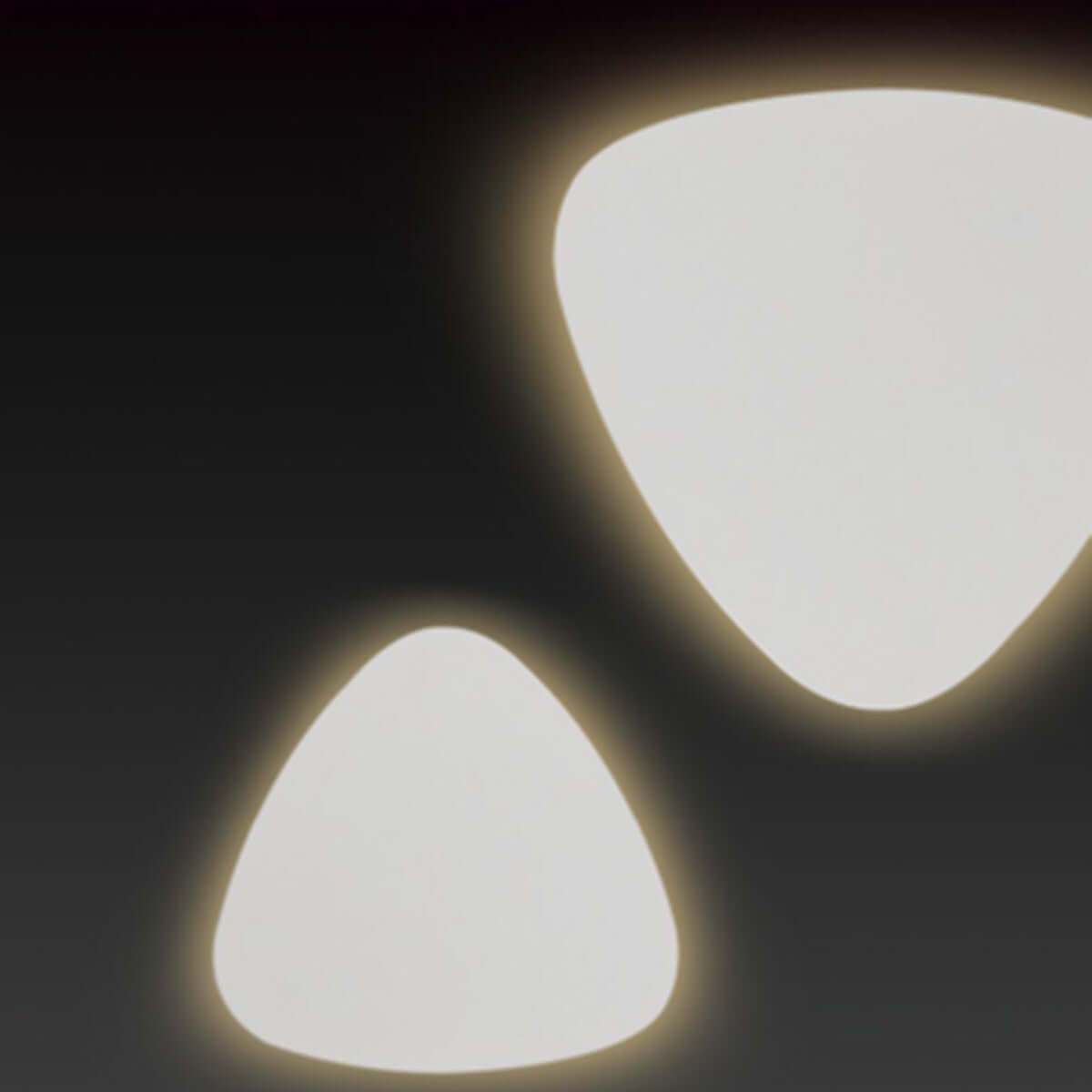 Plak Triangular Magnetic Wall Light