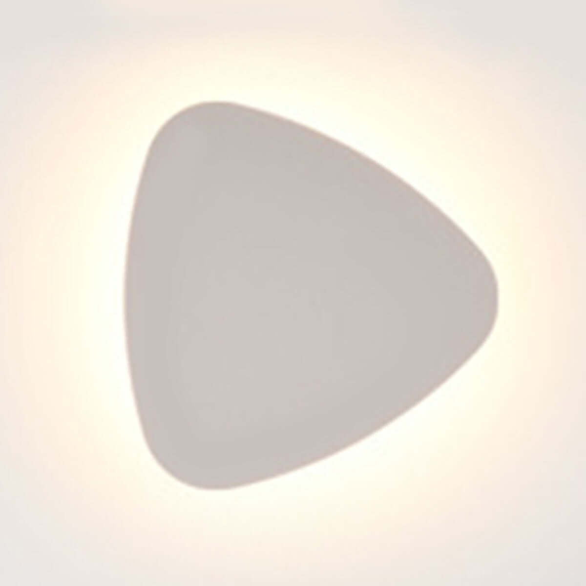 Plak Triangular Magnetic Wall Light