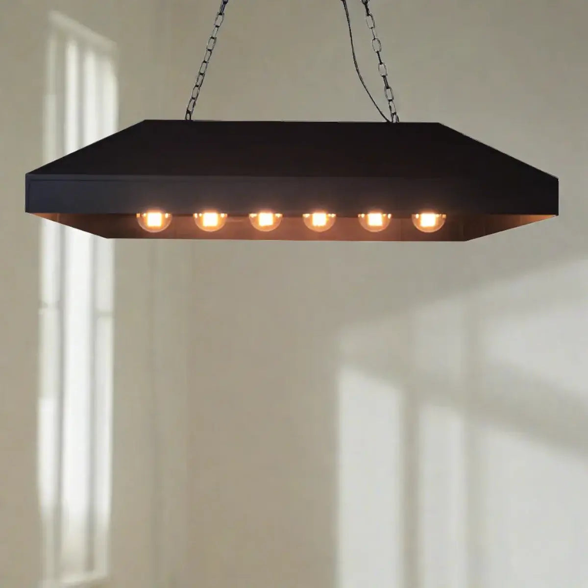 Capuche Pendant