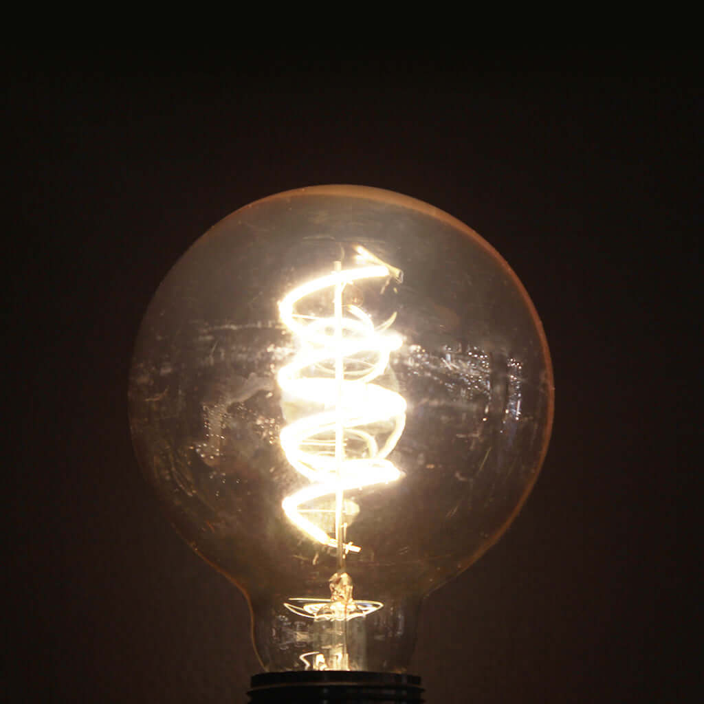 G95 Amber Glass Spiral Filament 4W 3000K Dimmable E27 Light Bulb