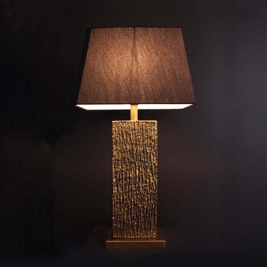 Petra Table Lamp