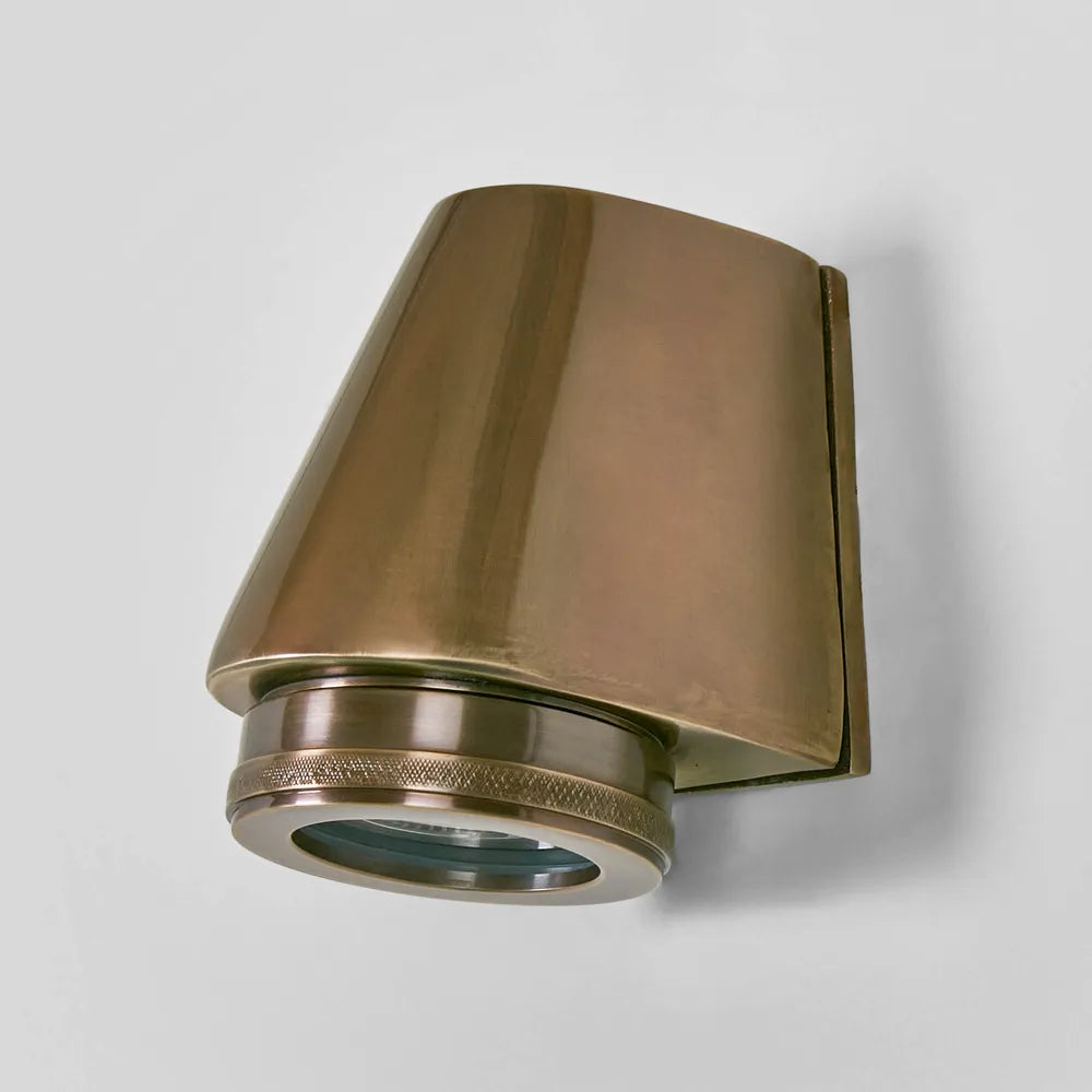 Wayfarer Wall Light