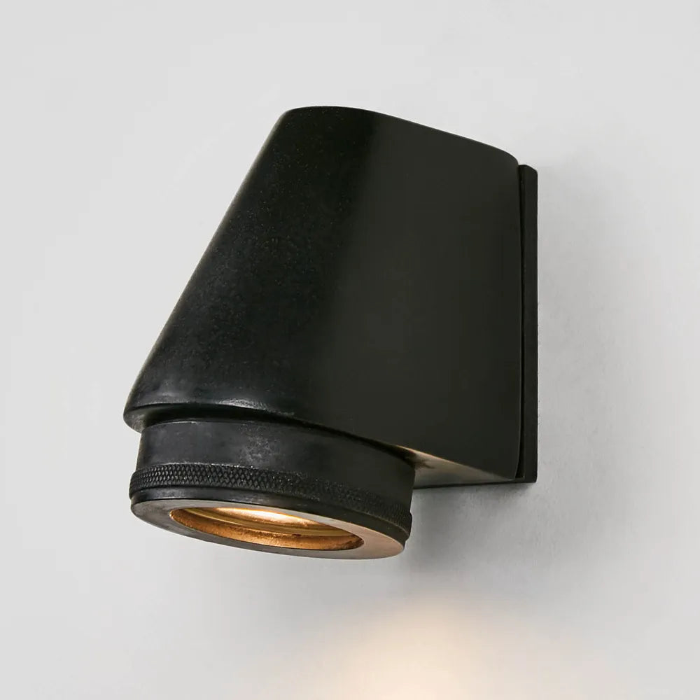 Wayfarer Wall Light