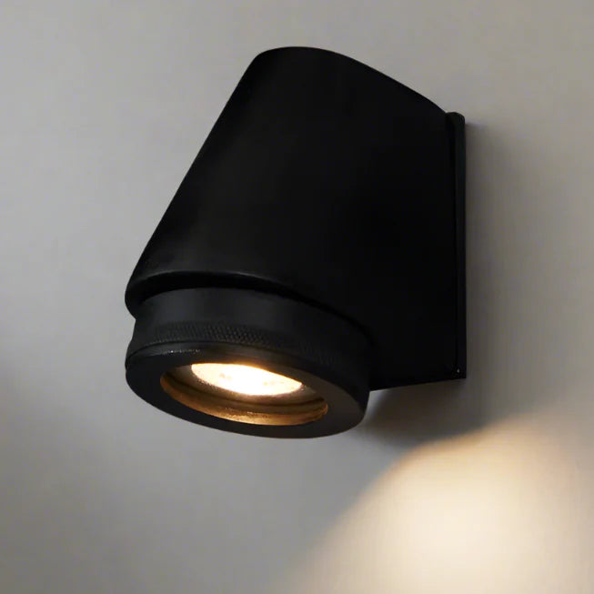Wayfarer Wall Light