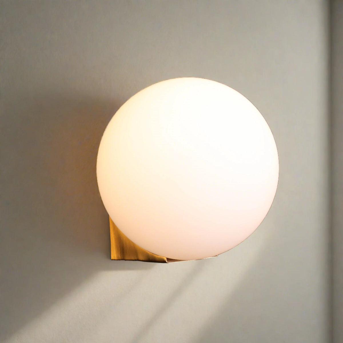 Mia Wall Light