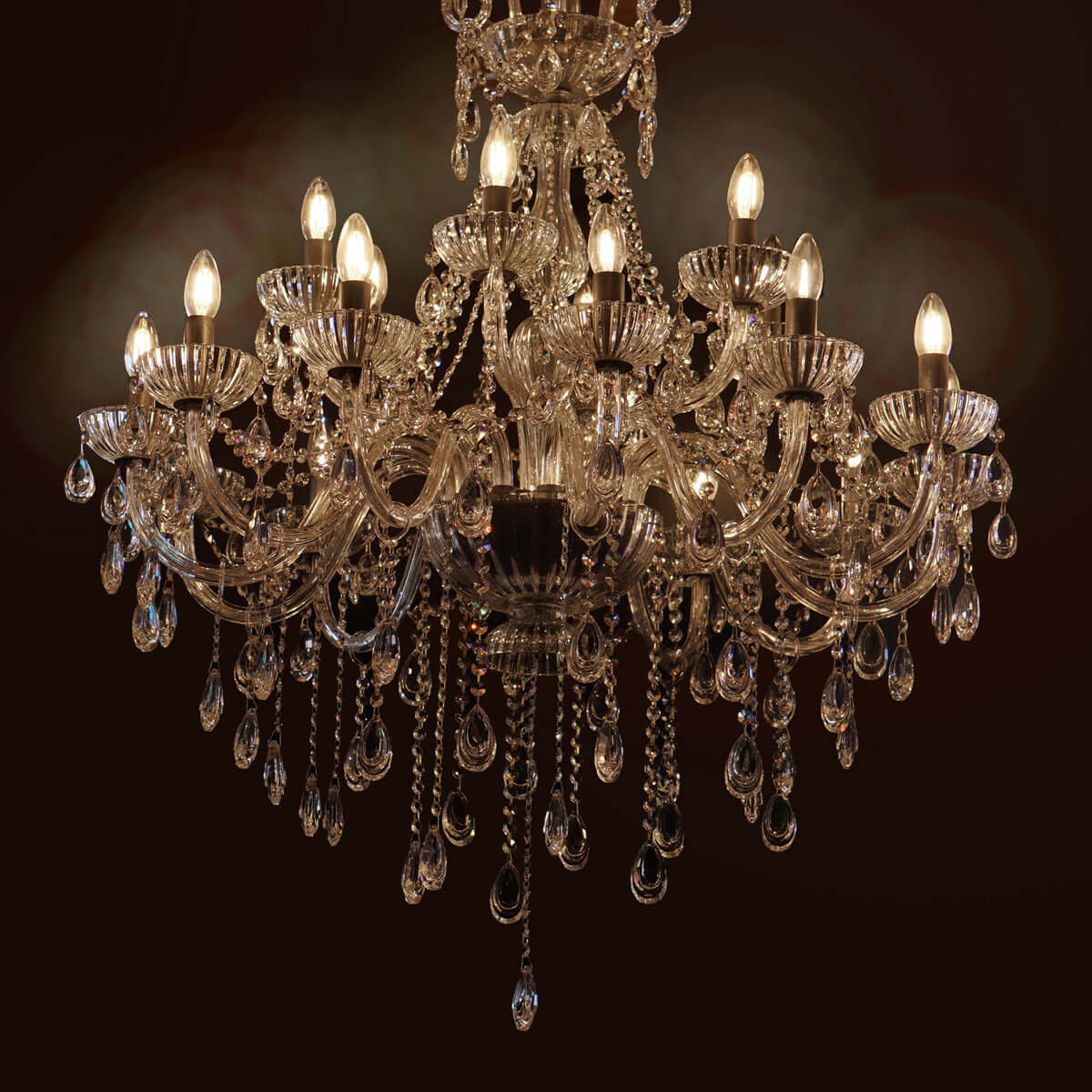 Hera 18 Light Chandelier