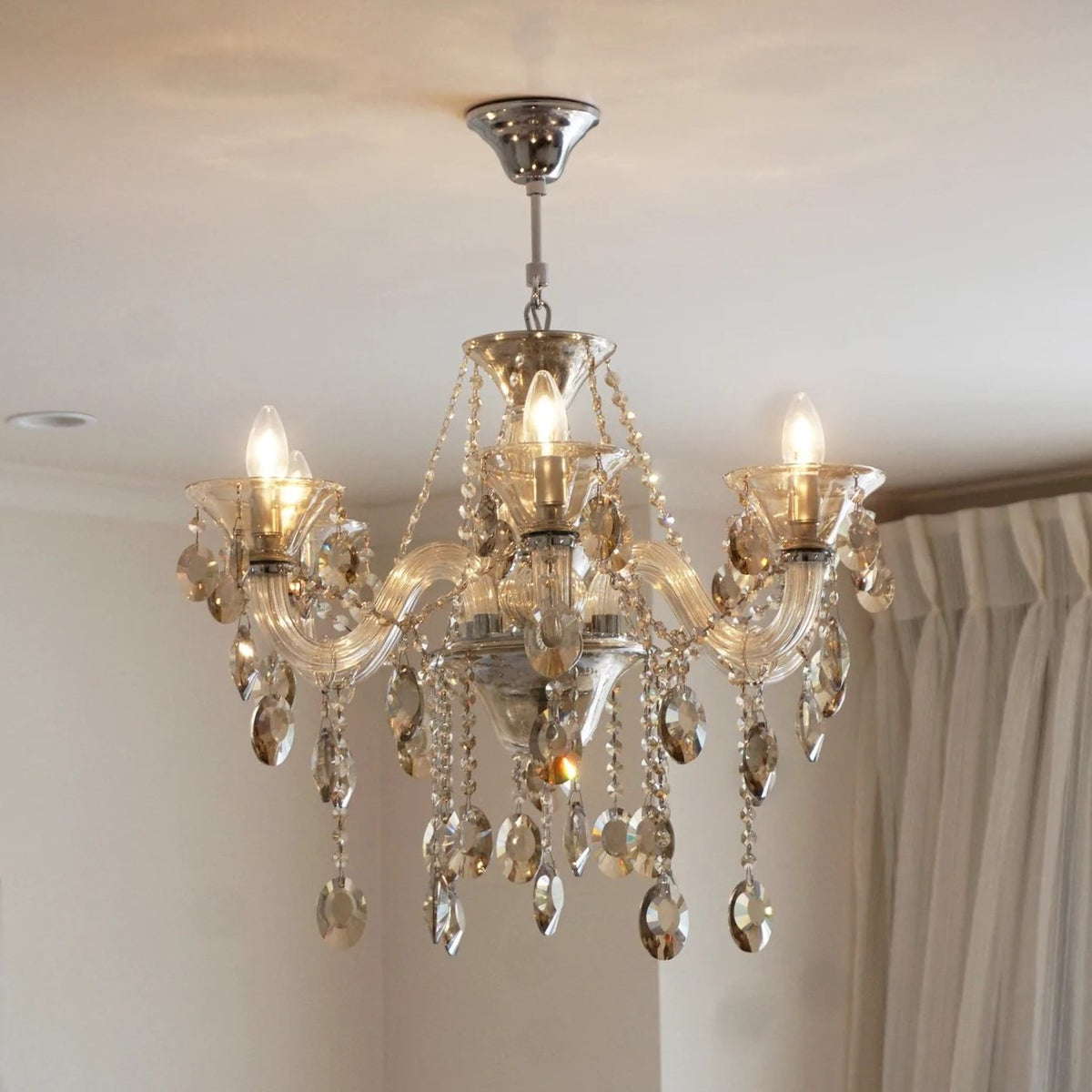 Magda 6 Light Chandelier