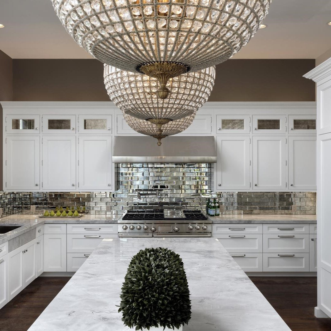 Contemporary lighting fixtures work wonders. - Murano Plus