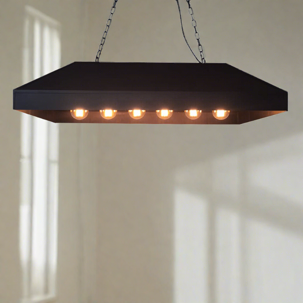Capuche Pendant