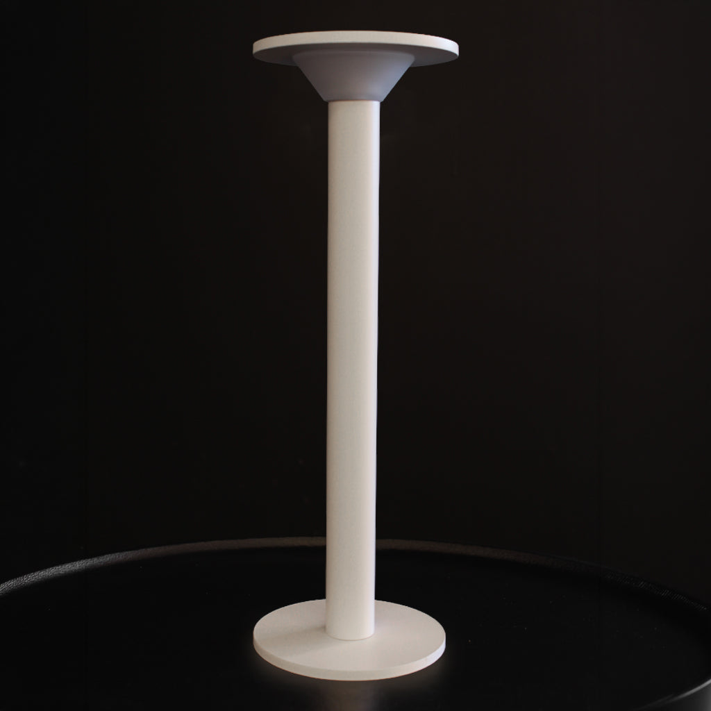 Matt white contemporary style rechargeable portable table lamp