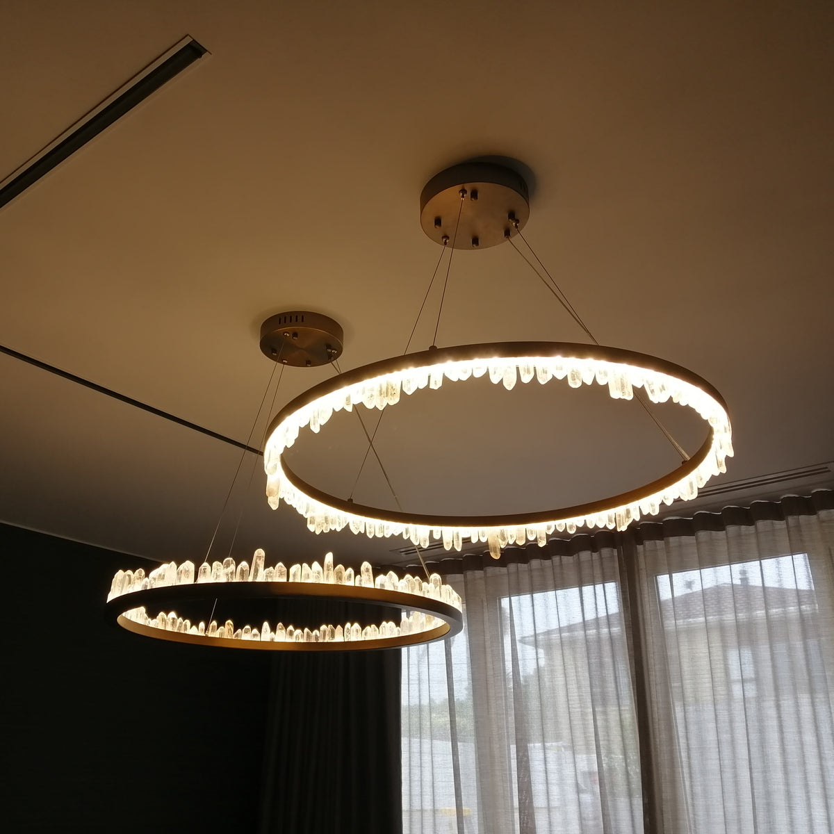 Crystal ring pendant light