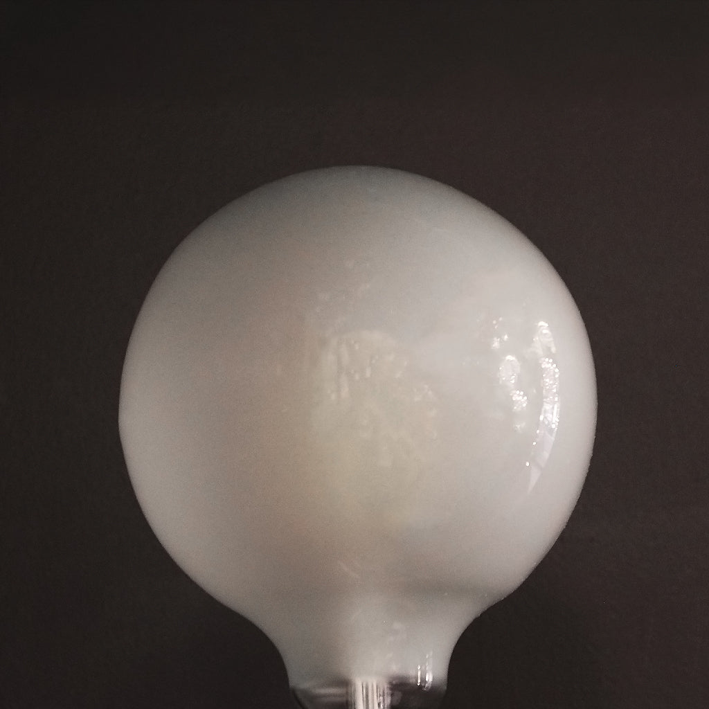 G125 Sand 8W 2700K LED E27 Light Bulb