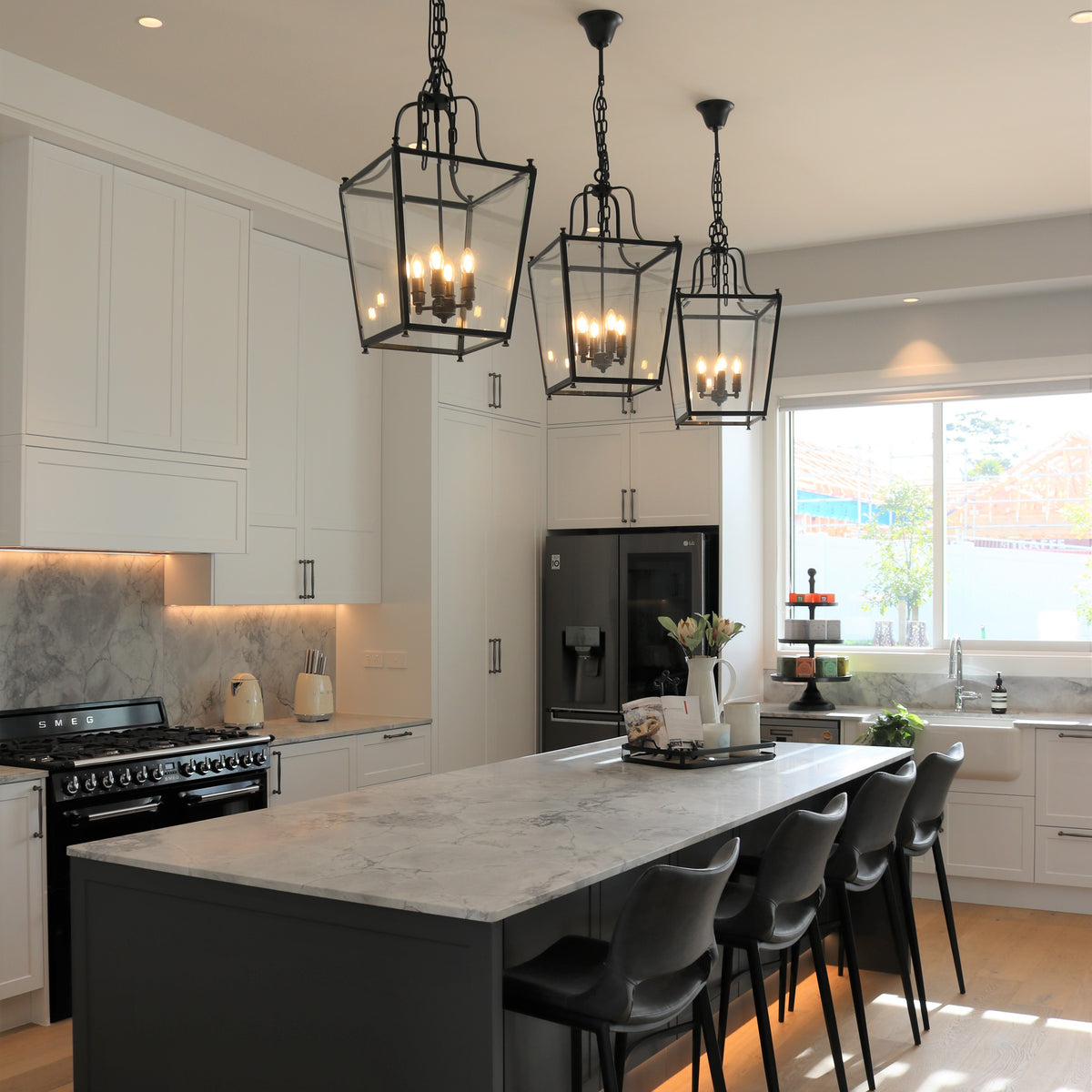 Sussex Pendant