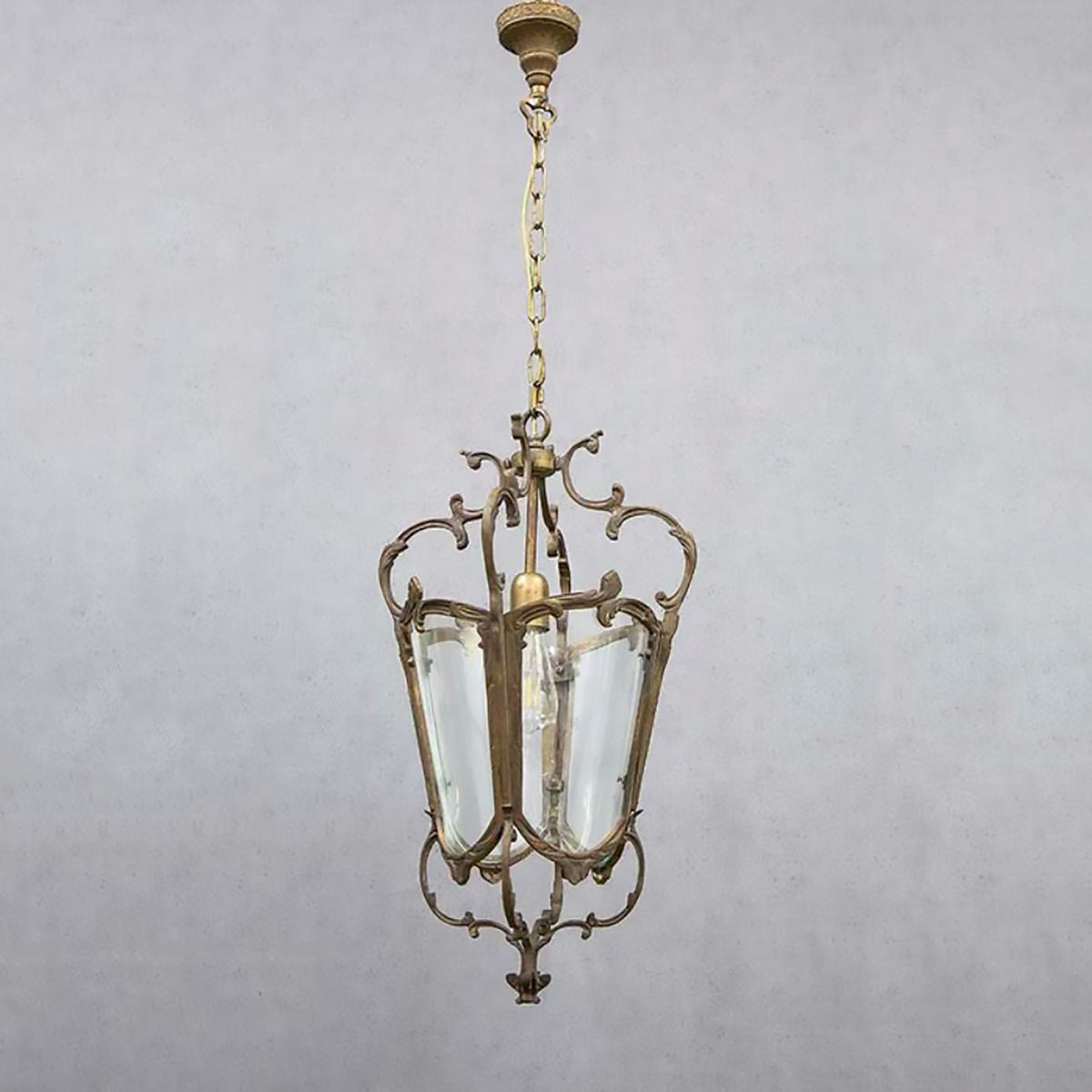 Eva Brass Lantern